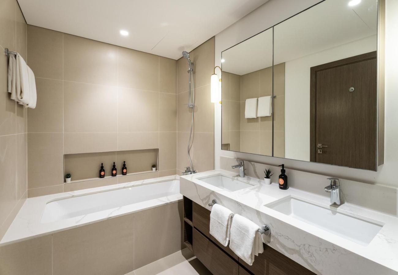 Apartment Easygo - Exceptional 2bdr In Creek Harbour-icon-bay-106 Dubai
